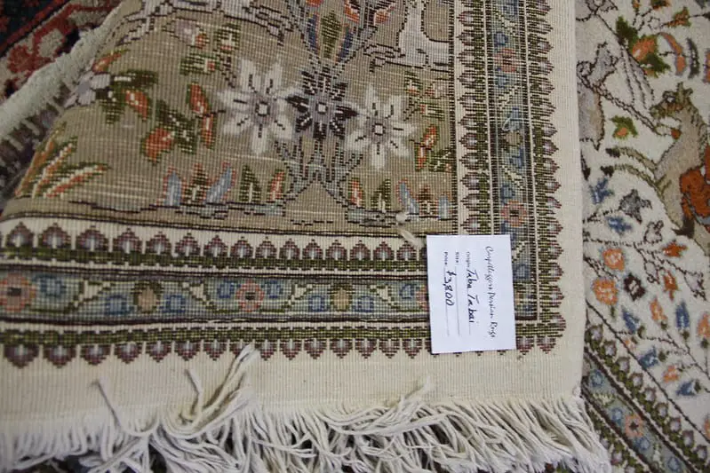 Comment savoir si un tapis persan est authentique ?